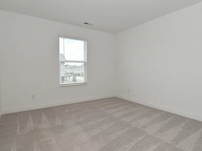 1728 Trinity Ln — Photo 26