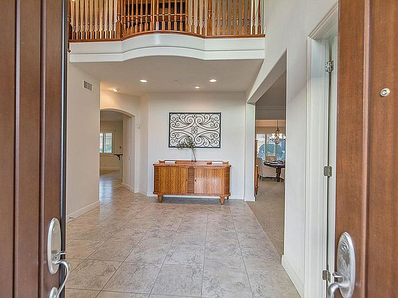 3rd image of 7350 Sarazen Dr
