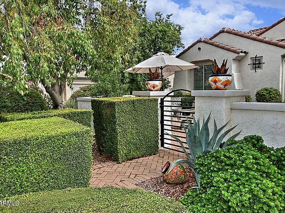 3rd image of 3687 N PRINCETON Court