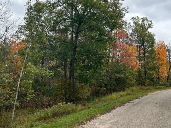 Wellsprings Ct #41-42, Crivitz, WI 54114