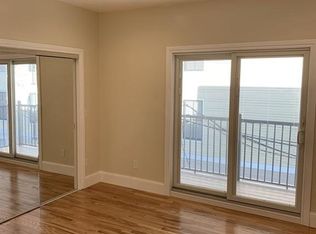 802 E 3rd St, South Boston, MA 02127