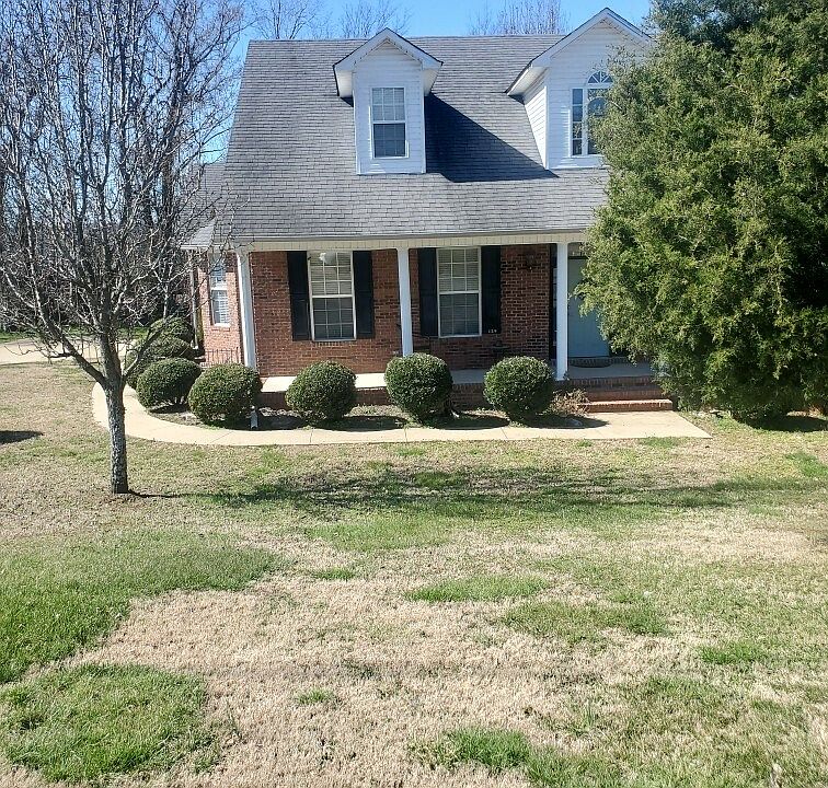 1st image of 129 Stonecreek Dr NE