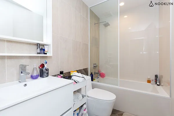 Rented by Nooklyn NYC LLC | media 75