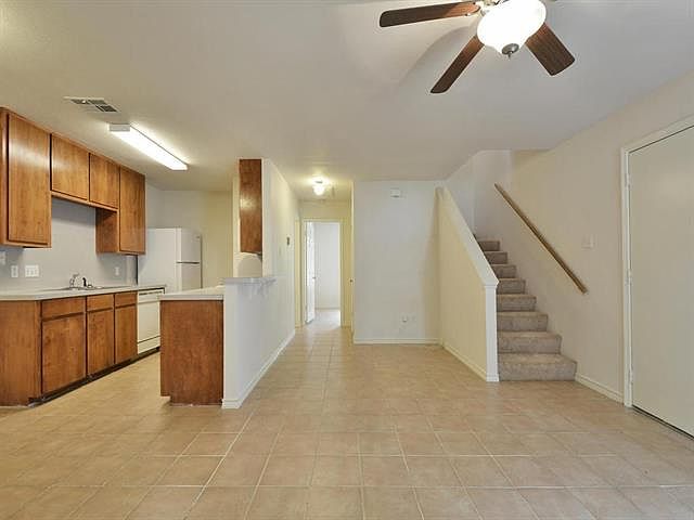 1st image of 8013 Willet Trl #B
