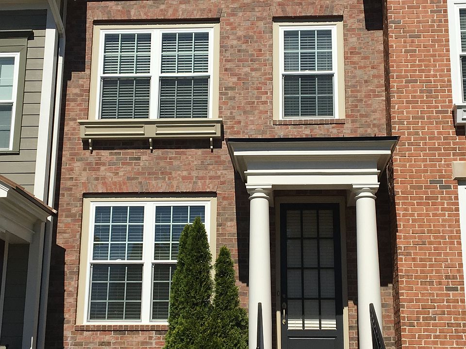 Front Brick Townhouse