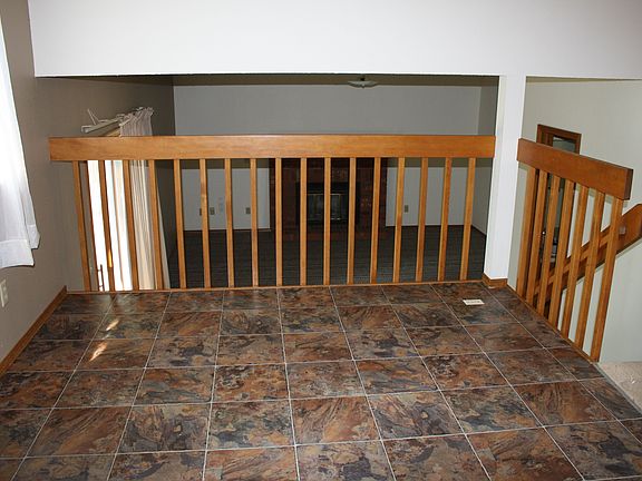 3rd image of 8345 Freemantle Dr