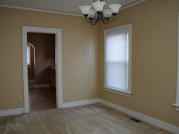 3rd image of 2200 Shroyer Rd