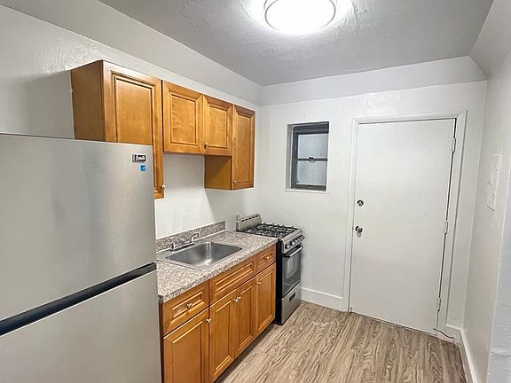 4th image of 2281 NW 135th St APT 201