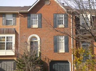 8265 Waterside Ct, Frederick, MD 21701