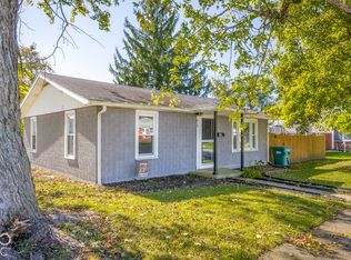 819 Washington St, Hope, IN 47246