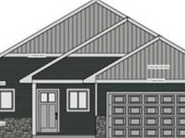 1326 Green Tree Dr, Saint Croix Falls, WI 54024