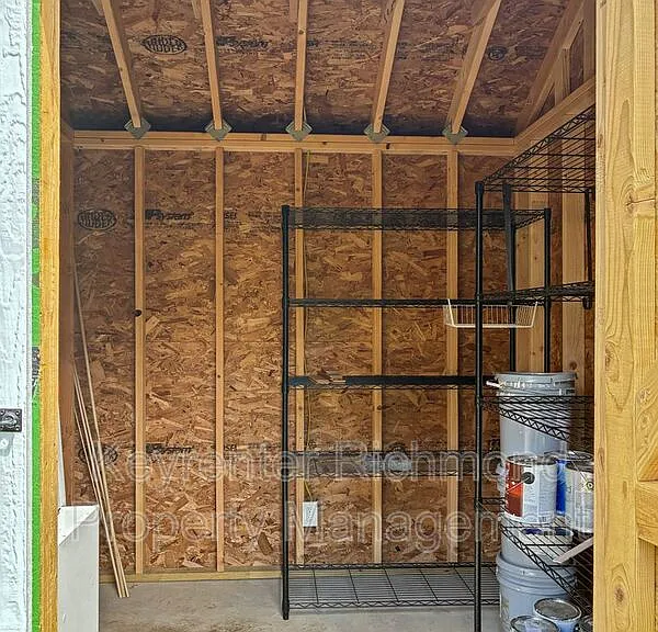 615 S Laurel St — Photo 25