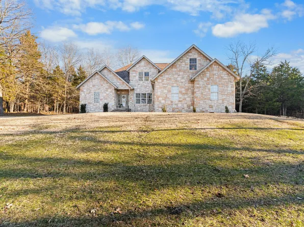 251 Woodbury Drive, Forsyth, MO 65653