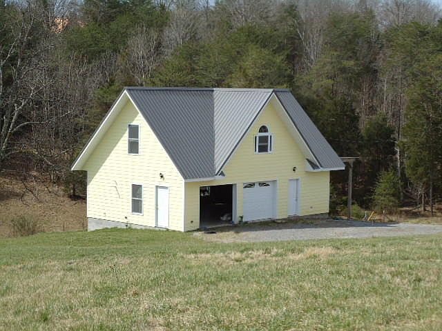 1st image of 624 Mascoe Hamlet Ln