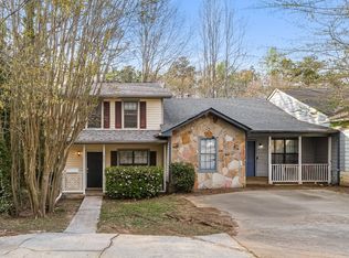 946 Ohara Dr, Jonesboro, GA 30236