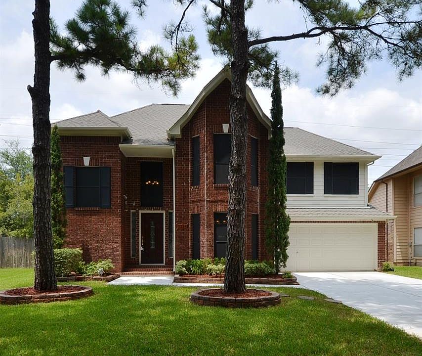 1st image of 1214 Manchester Cir