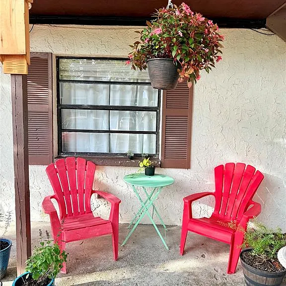 9402 N Semmes St — Photo 11