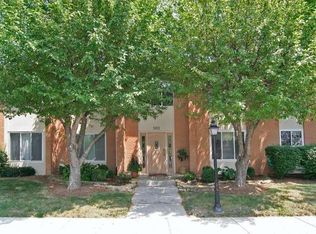 583 Hunters Dr APT D, Carmel, IN 46032