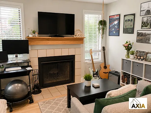 1927 Canyon Blvd #101 Photo 1