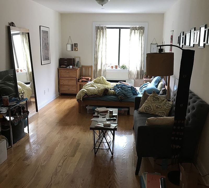 1st image of 2934 Newtown Ave APT 1C