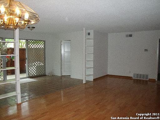2nd image of 7600 BROADWAY ST #3G