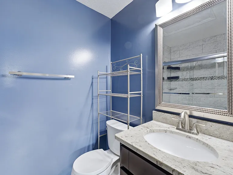 10703 Campus Way S — Photo 18