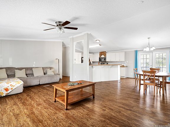 3rd image of 1903 HICKORY WAY