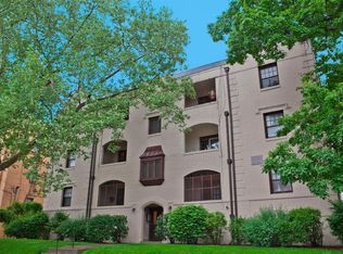 5914 Walnut St APT 301, Pittsburgh, PA