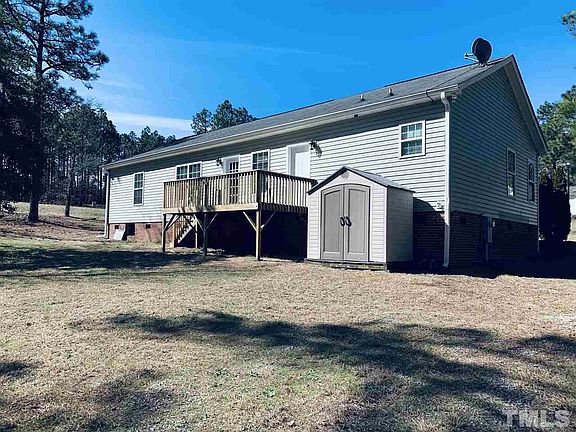 3rd image of 105 Sherwood Hills Ct