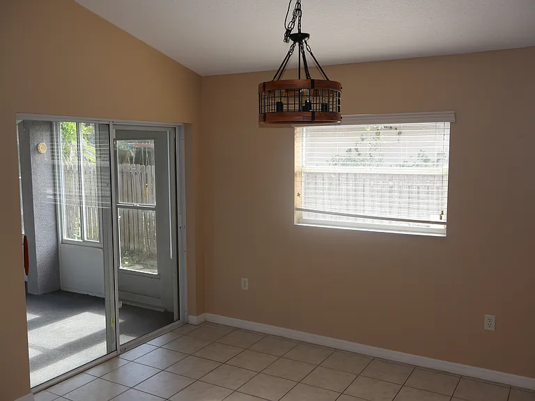 3311 W Marcum St — Photo 13
