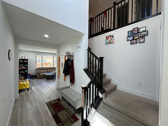 4th image of 561 N Dolcetto Pl