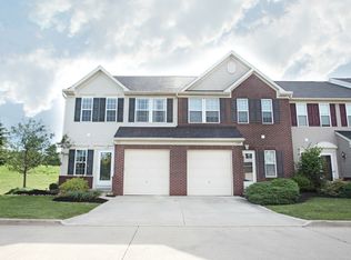 111 Pebble Ct, Berea, OH 44017