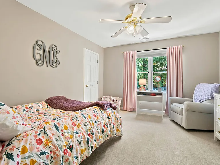 2306 Strawberry Ln — Photo 11