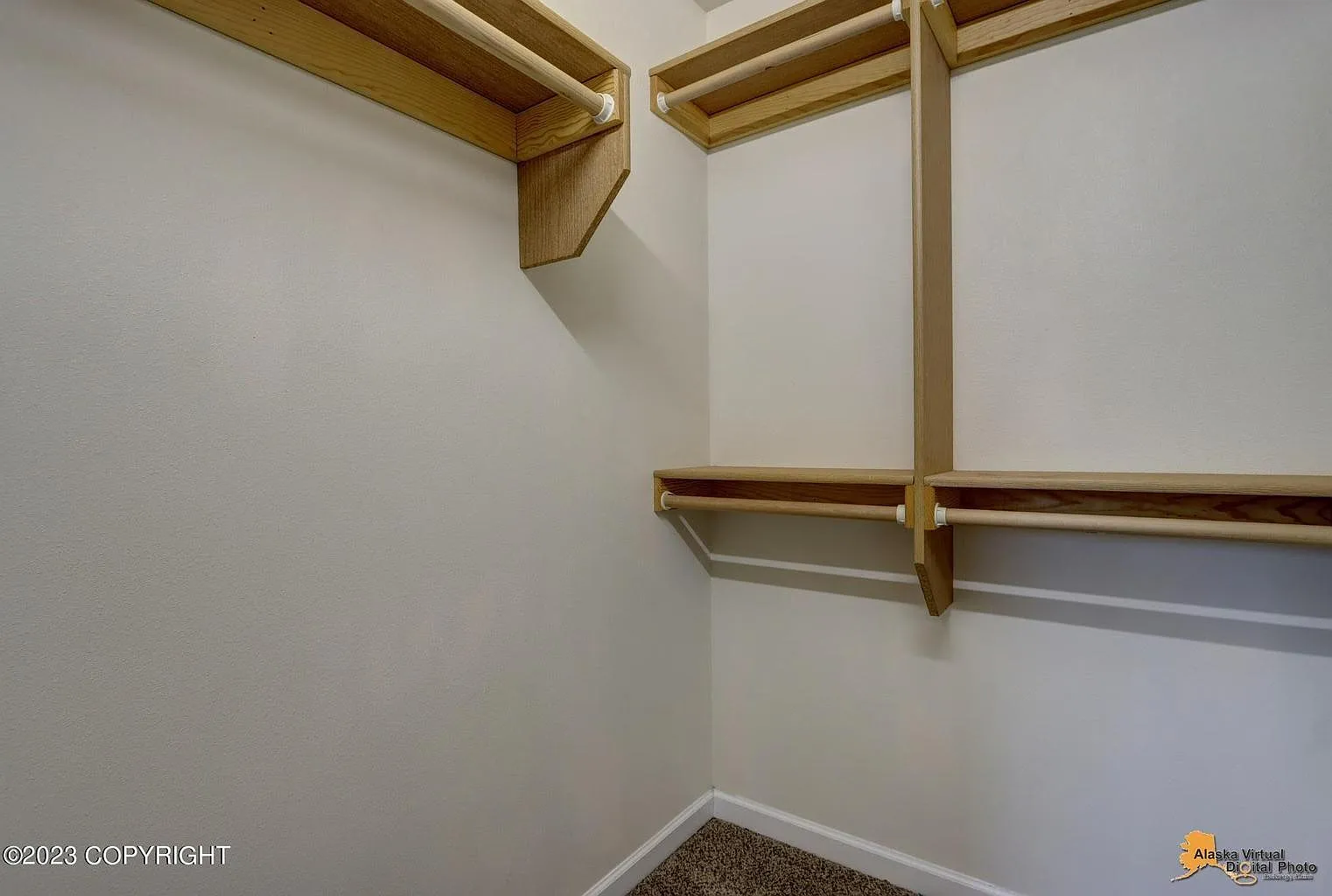 2 bed, 1.5 bath, 1000 sqft, $1,650 — Photo 3