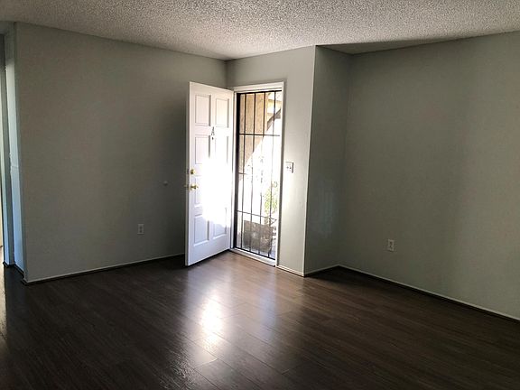2nd image of 4776 Oregon St #A