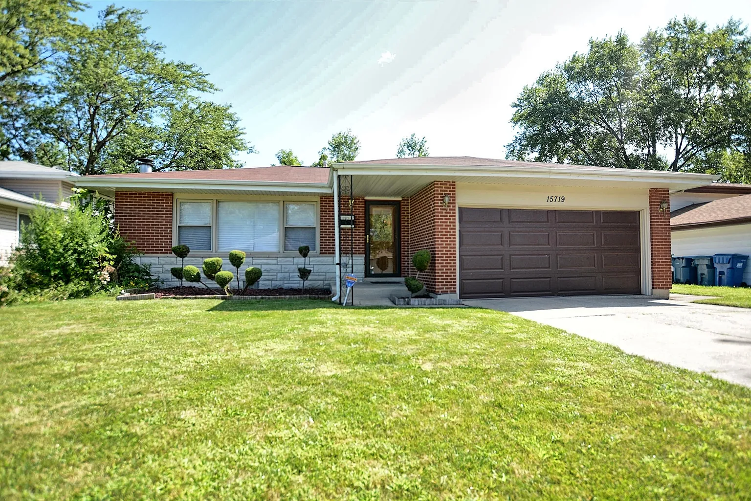 15719 Dante Dr photo 1