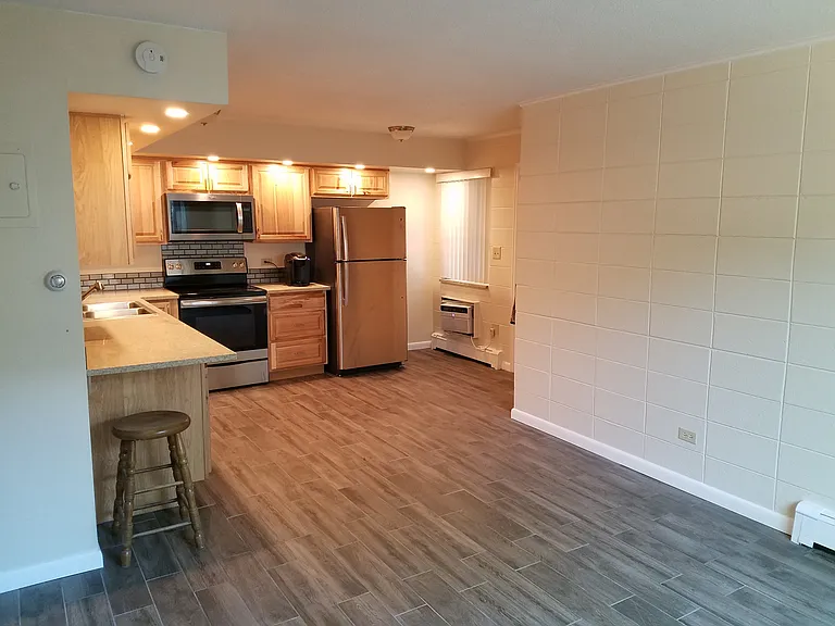 1280 Wolff St #10 — Photo 6