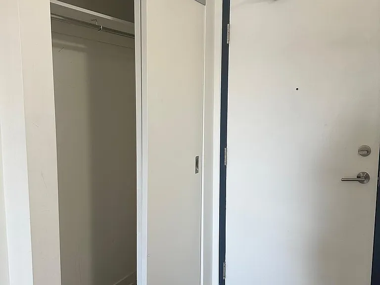 128 King St N #1407 — Photo 1