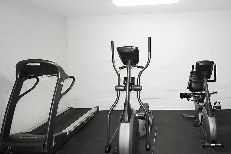 Winnipeg Apartment for rent - 2 Bedrooms — photo 20
