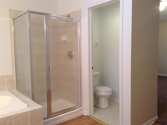 16458 Coventry Ln — Photo 12