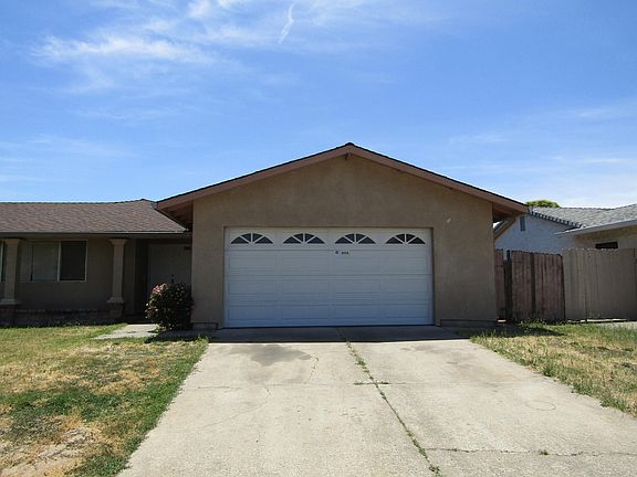 3rd image of 8234 Home Country Way