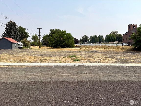 5th image of 0 S Division Street