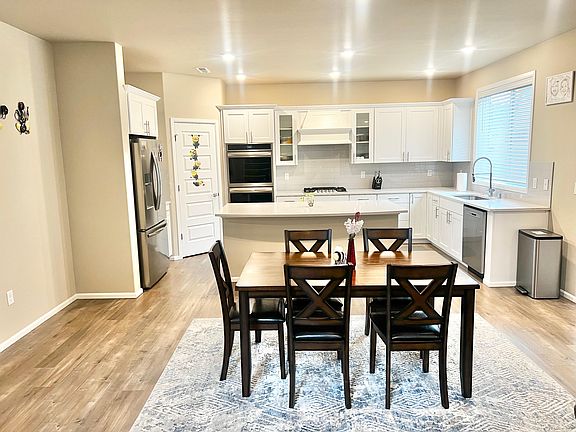 5th image of 17651 128th Avenue Ct E