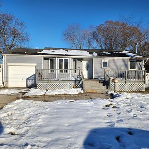 2909 Chestnut Avenue, Medford, NY, 11763