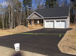 64 Ebony Dr, Rochester, NH 03867