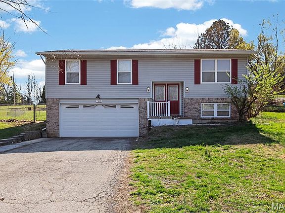 3rd image of 7302 Carriwood Dr