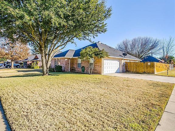 5th image of 336 Meador Ln