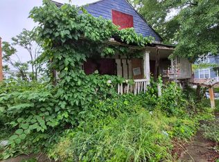 5101 F St SE, Washington, DC 20019