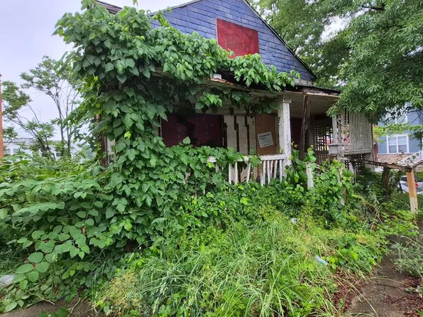 5101 F St SE, Washington, DC 20019