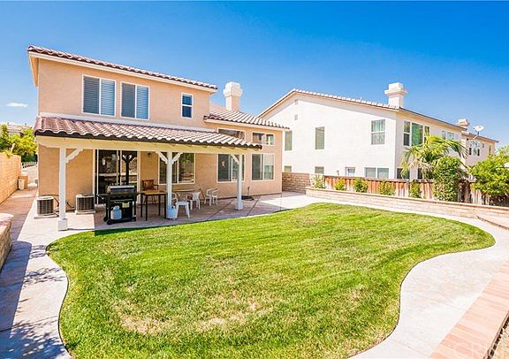 3rd image of 27164 Cherry Laurel Pl